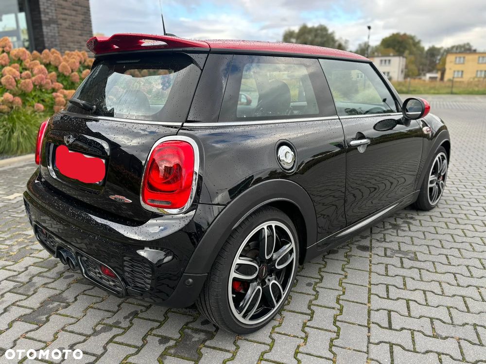 MINI John Cooper Works - 8