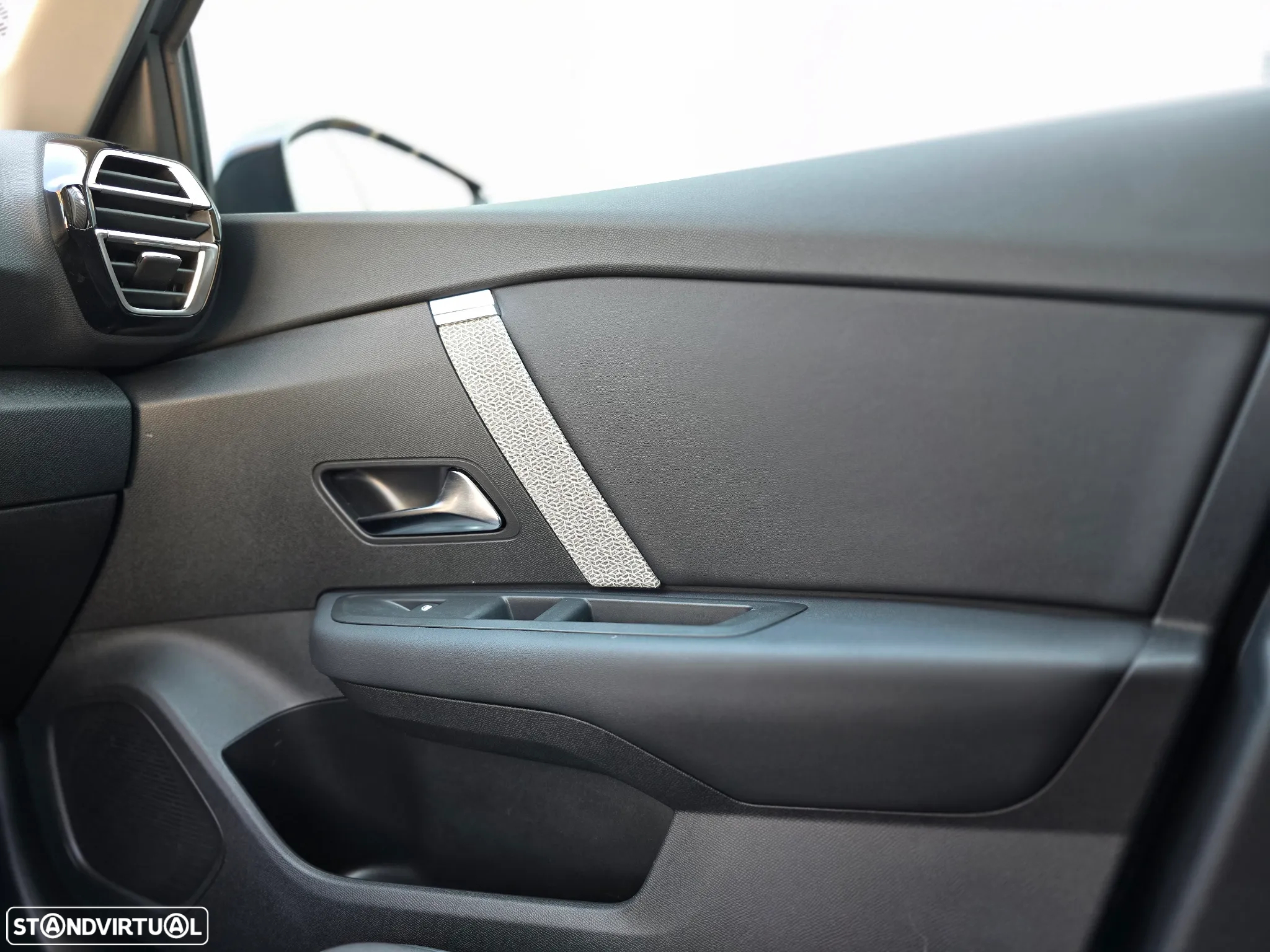 Citroën C4 1.5 BlueHDi Plus EAT8 - 28