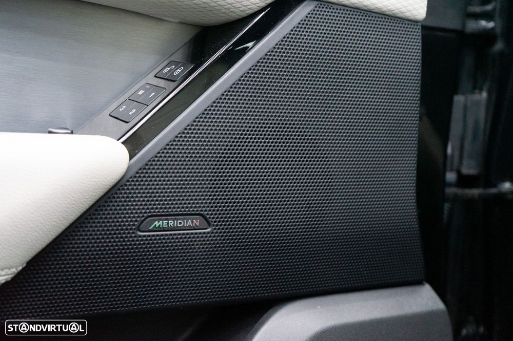 Land Rover Range Rover Velar 2.0d R-Dynamic HSE - 25