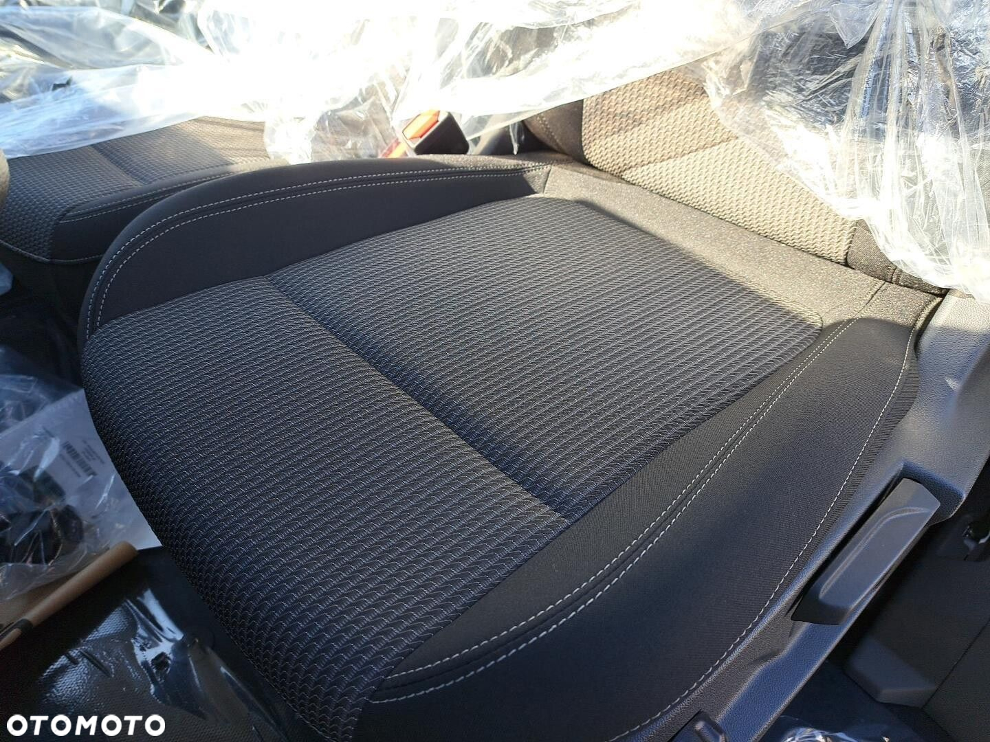 Volkswagen Transporter Furgon, 2,0TDI 150KM, 6-bieg.manualna, r.o :3500 mm - 11