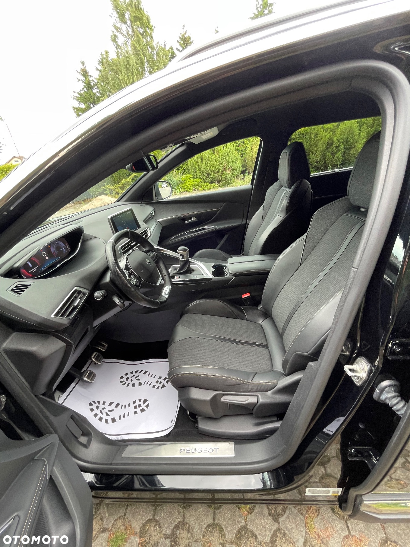 Peugeot 5008 1.5 BlueHDi GT S&S - 21