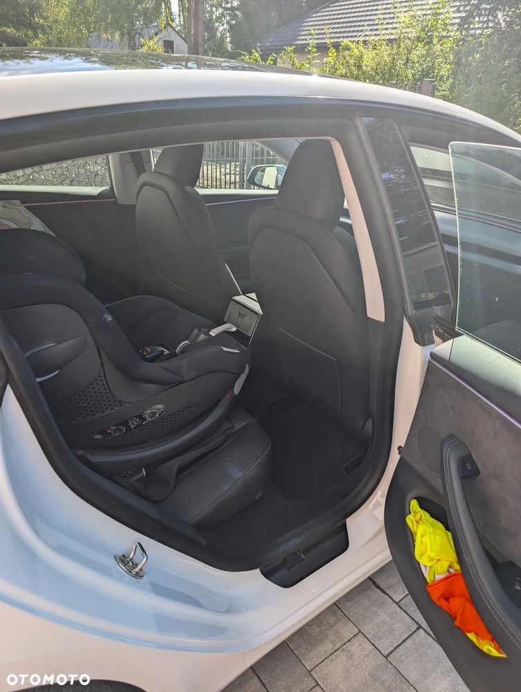 Tesla Model 3 Long Range AWD - 20