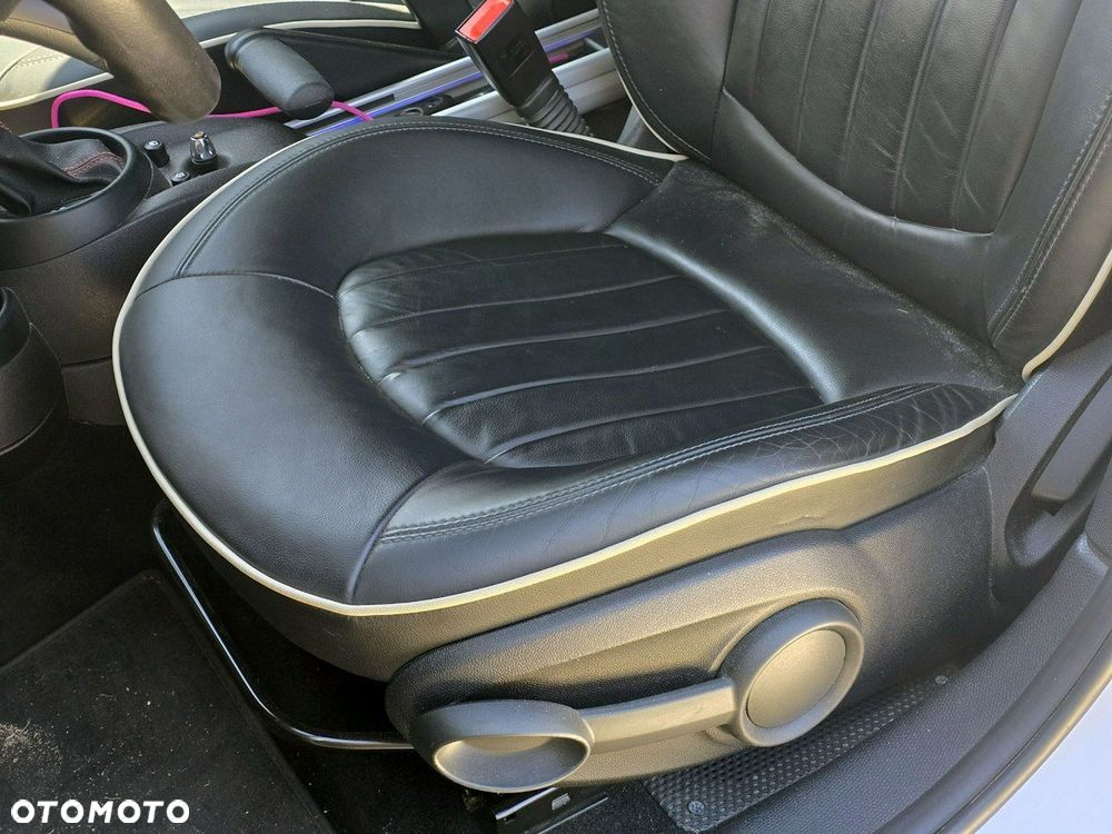 MINI Countryman - 25