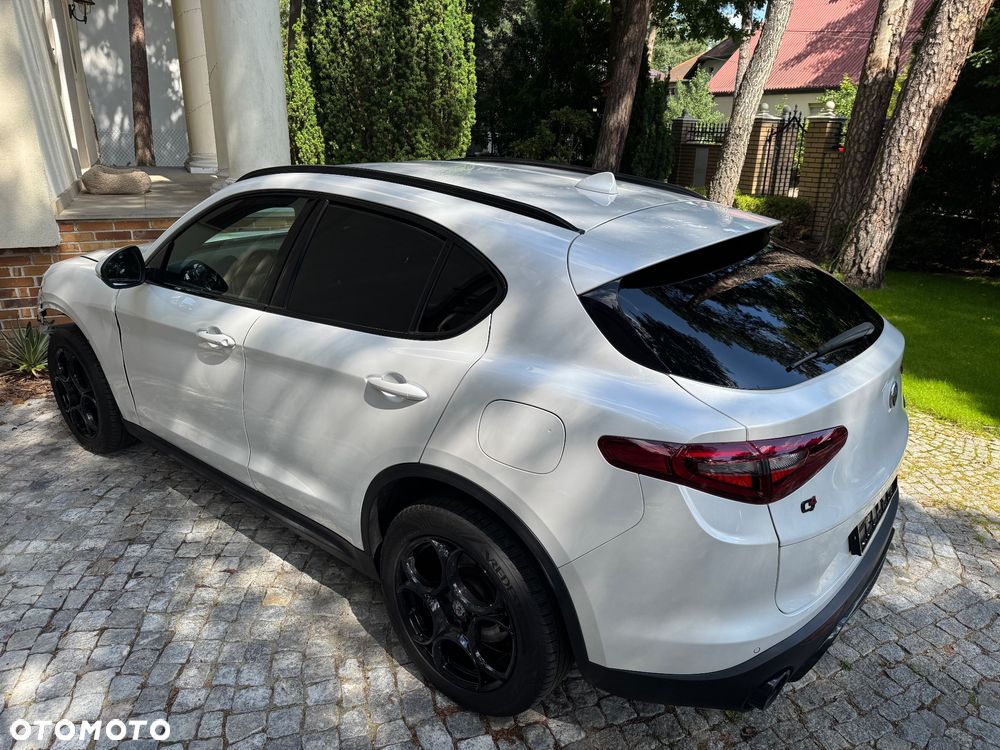 Alfa Romeo Stelvio 2.0 Turbo Veloce TI Q4 - 2