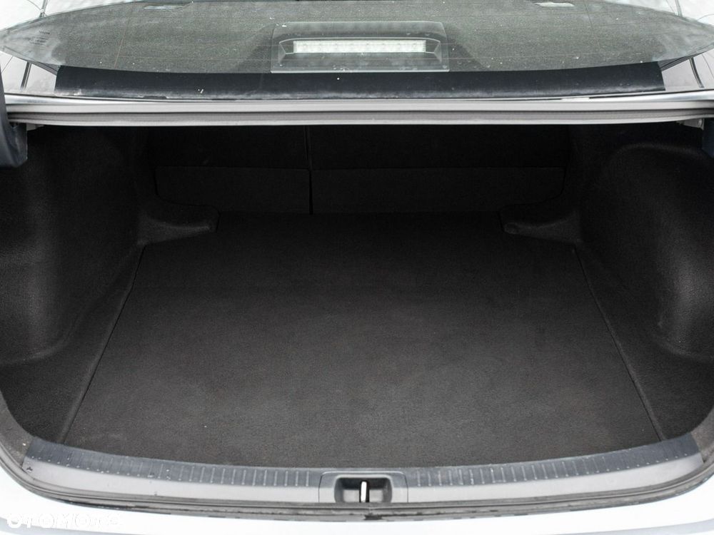 Toyota Corolla 1.5 Comfort - 25