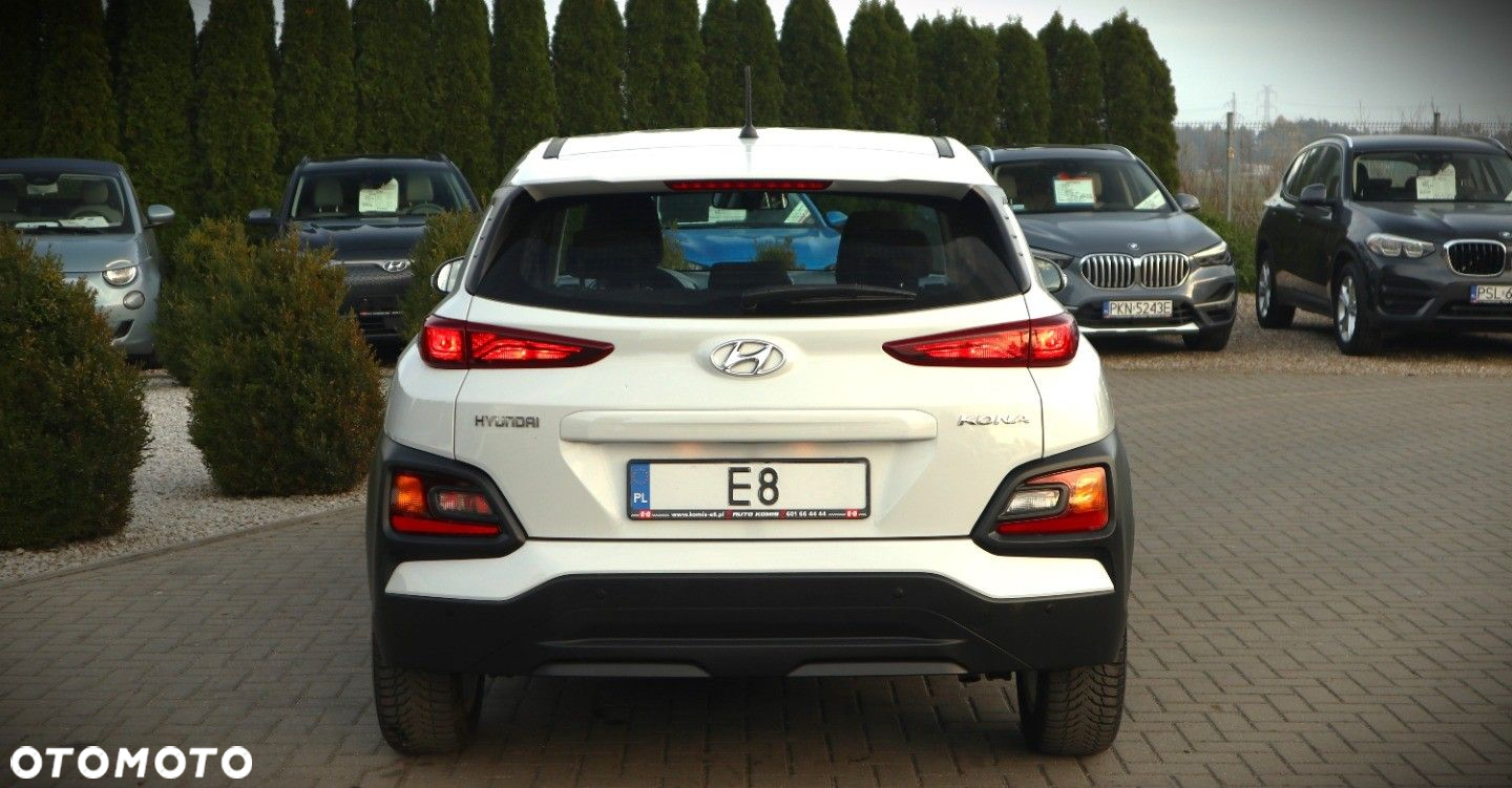 Hyundai Kona - 11