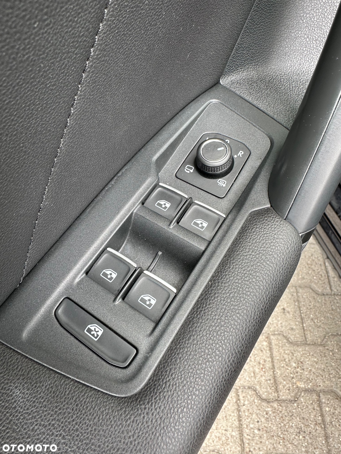 Volkswagen Tiguan - 11