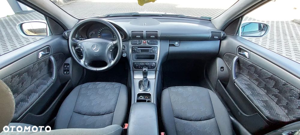 Mercedes-Benz Klasa C - 35
