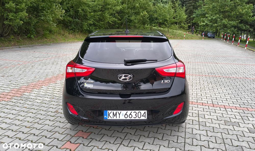Hyundai i30 1.6 GDI Premium - 4