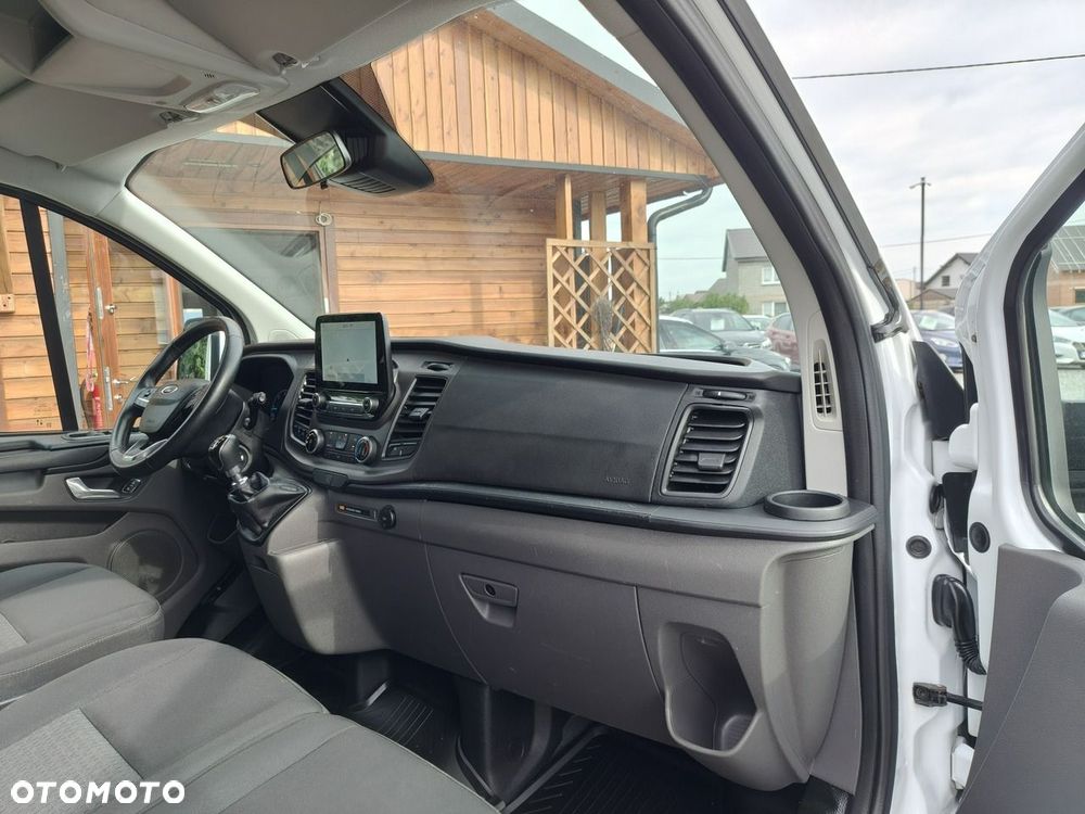 Ford Transit Custom - 19