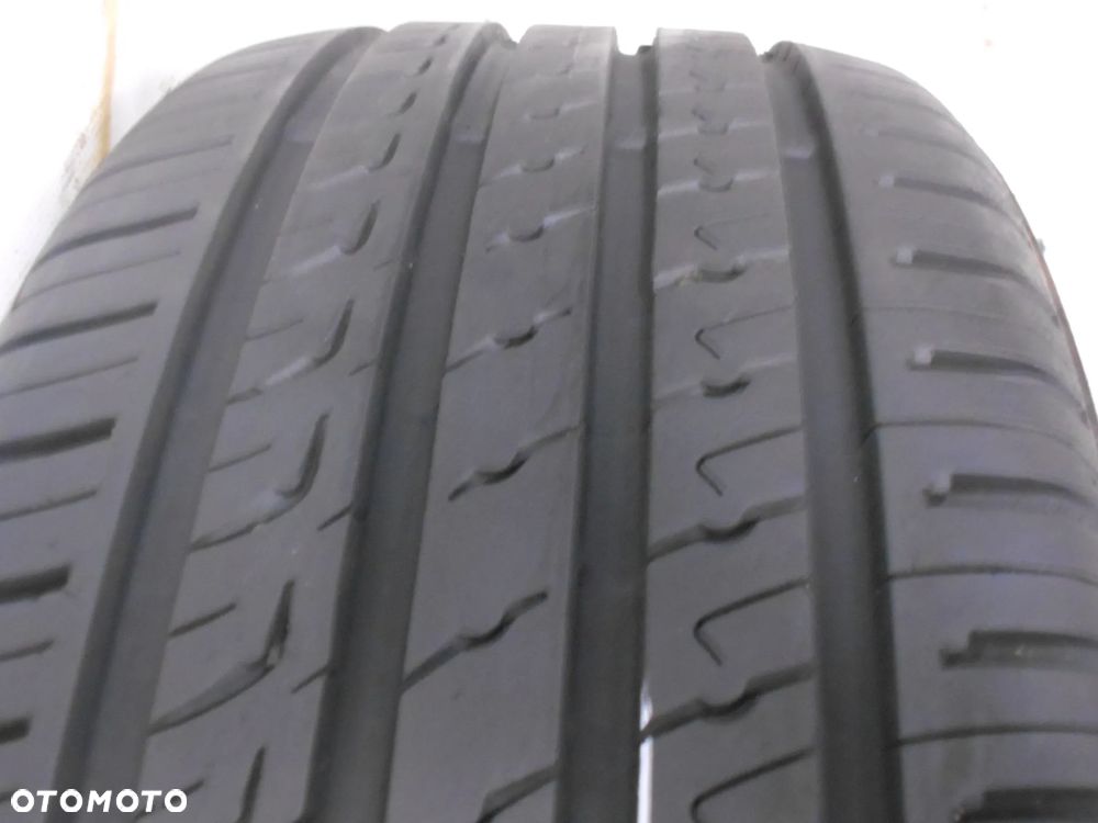 OPONA POJEDYNKA 225/45R19 BARUM BRAVURIS 5 HM XL DOT 1024 9MM - 2
