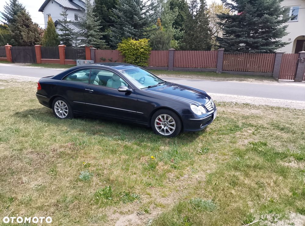 Mercedes-Benz CLK - 3
