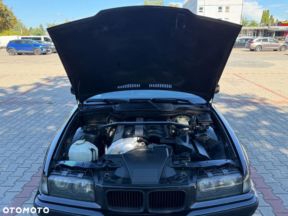 BMW Seria 3 - 18