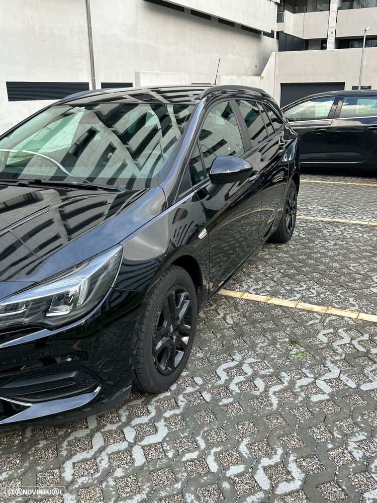 Opel Astra Sports Tourer - 3
