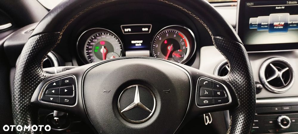 Mercedes-Benz CLA - 14