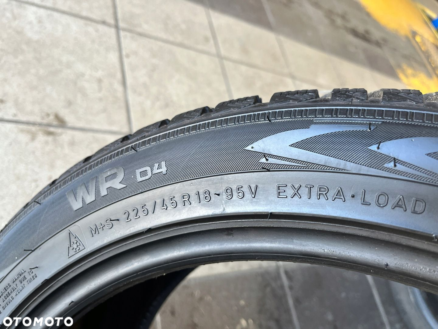 Opony zimowe 225/45 R18 Nokian Tyres WRD4 7-8MM  2017 - 4