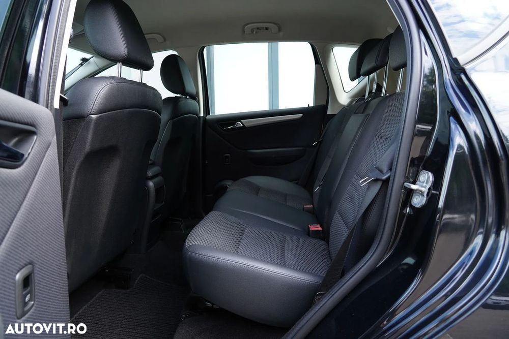 Mercedes-Benz A 180 - 12