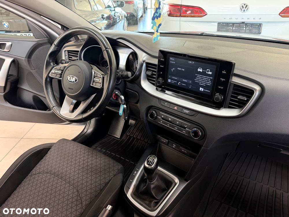 Kia XCeed 1.6 CRDi SCR L - 35