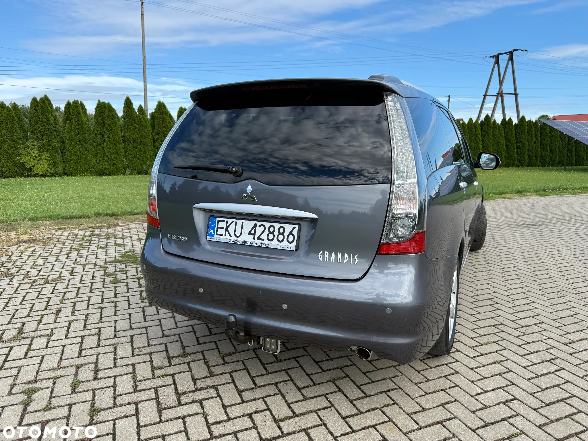 Mitsubishi Grandis - 17