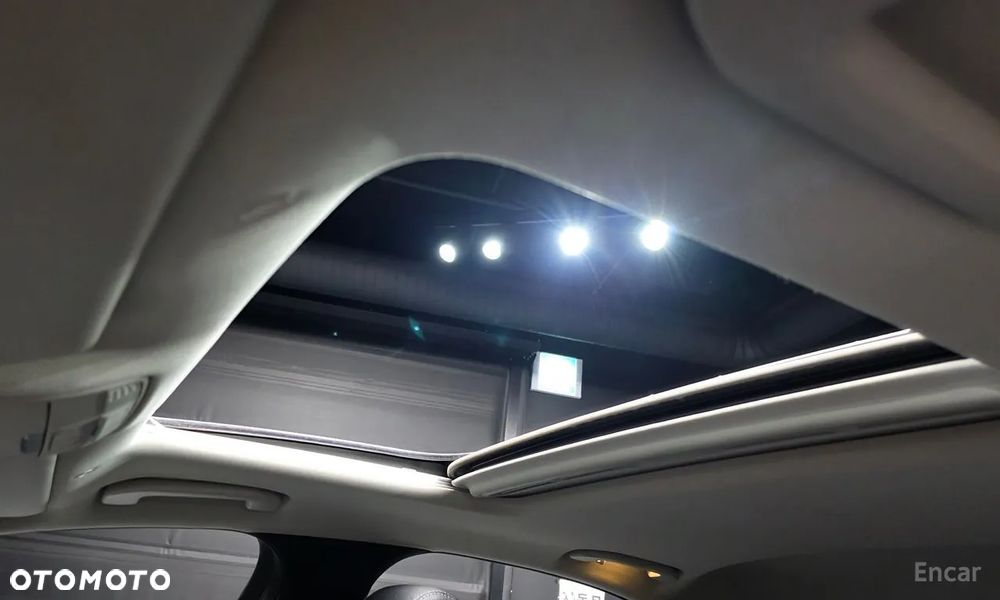 Mercedes-Benz Klasa E 300 d 9G-TRONIC Avantgarde - 25