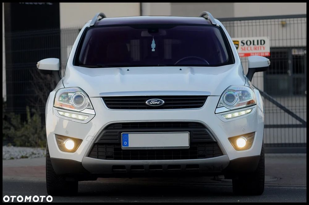 Ford Kuga 2.0 TDCi 4x4 Titanium - 17