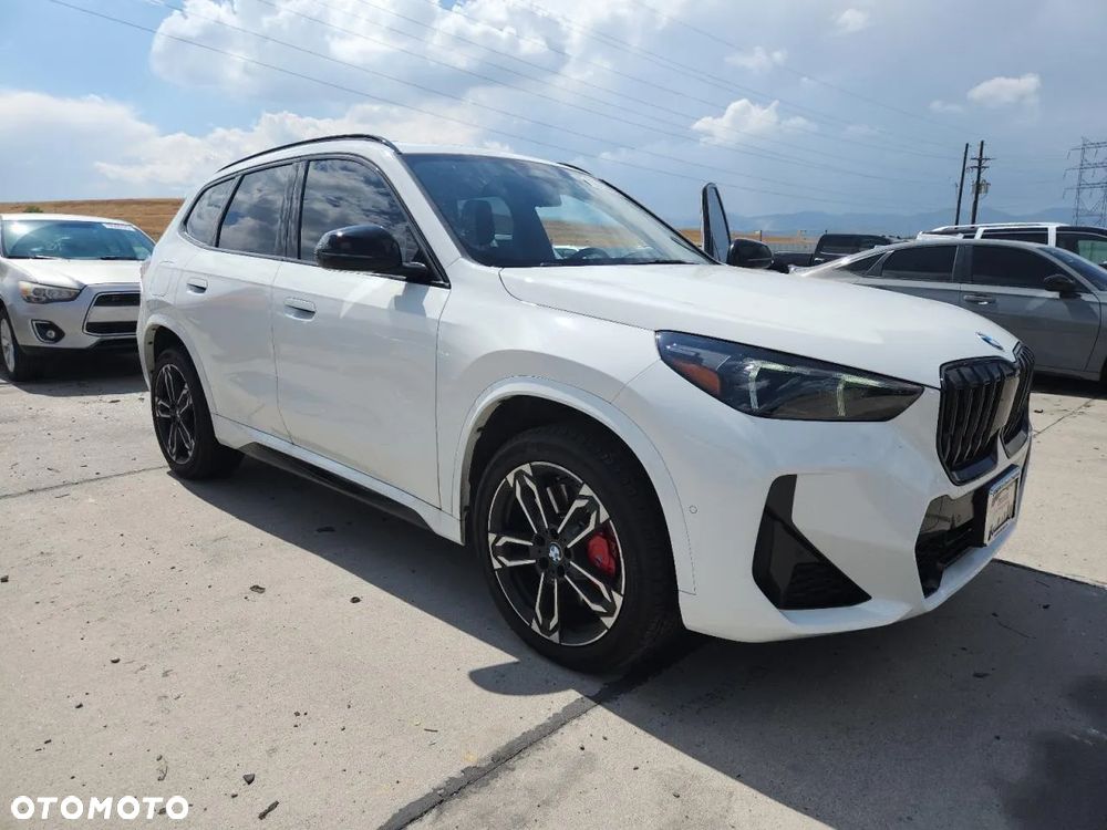 BMW X1 - 1