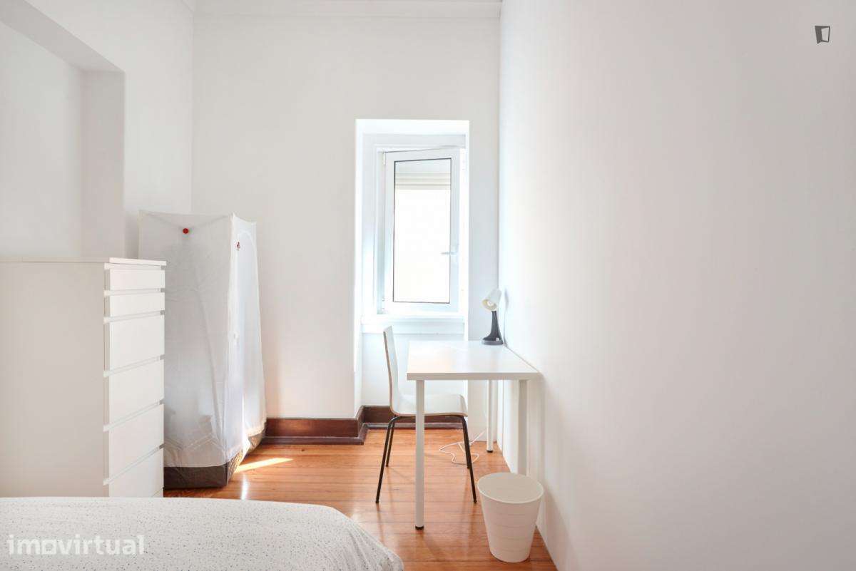 Quarto - localizado em Saldanha Lisbon - Grande imagem: 3/12
