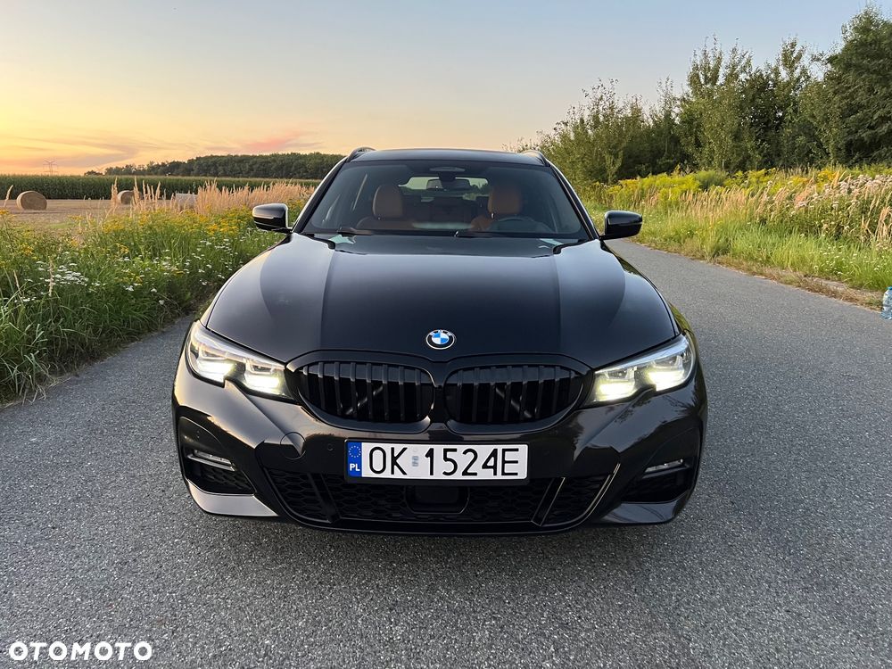 BMW Seria 3 330i xDrive M Sport - 13