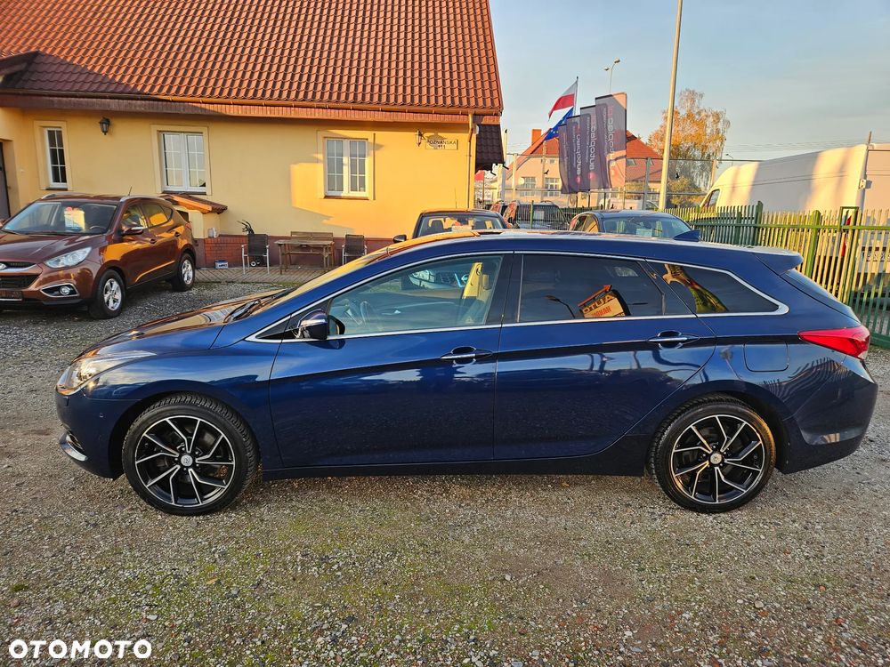 Hyundai i40 Kombi blue 1.6 CRDi DCT Space Plus - 11