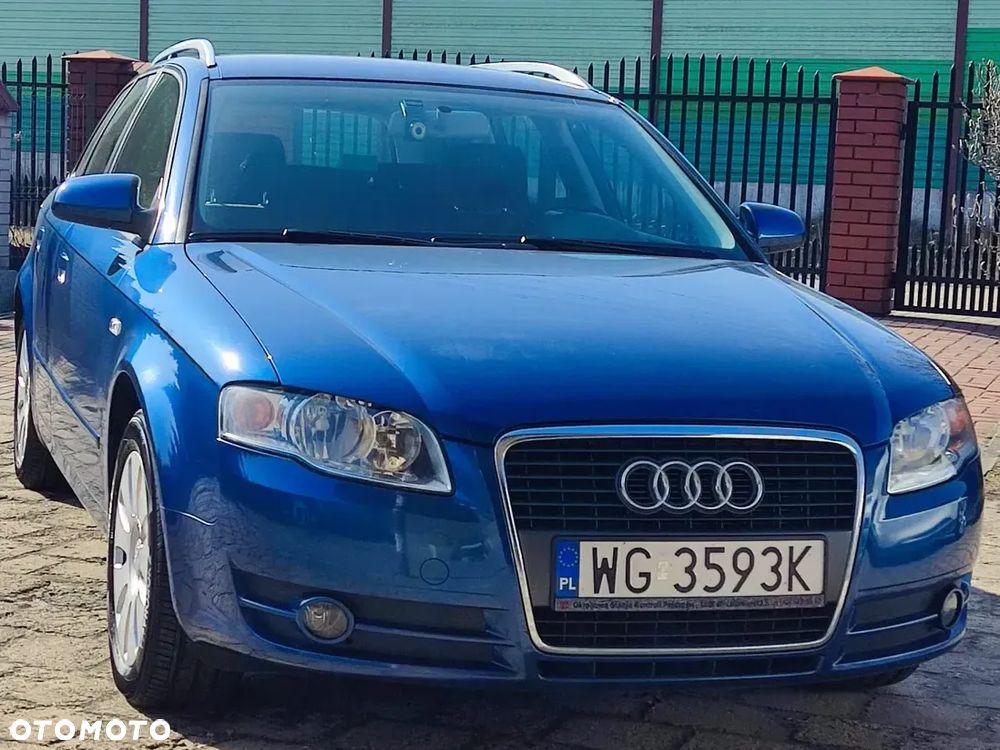 Audi A4 Avant - 1
