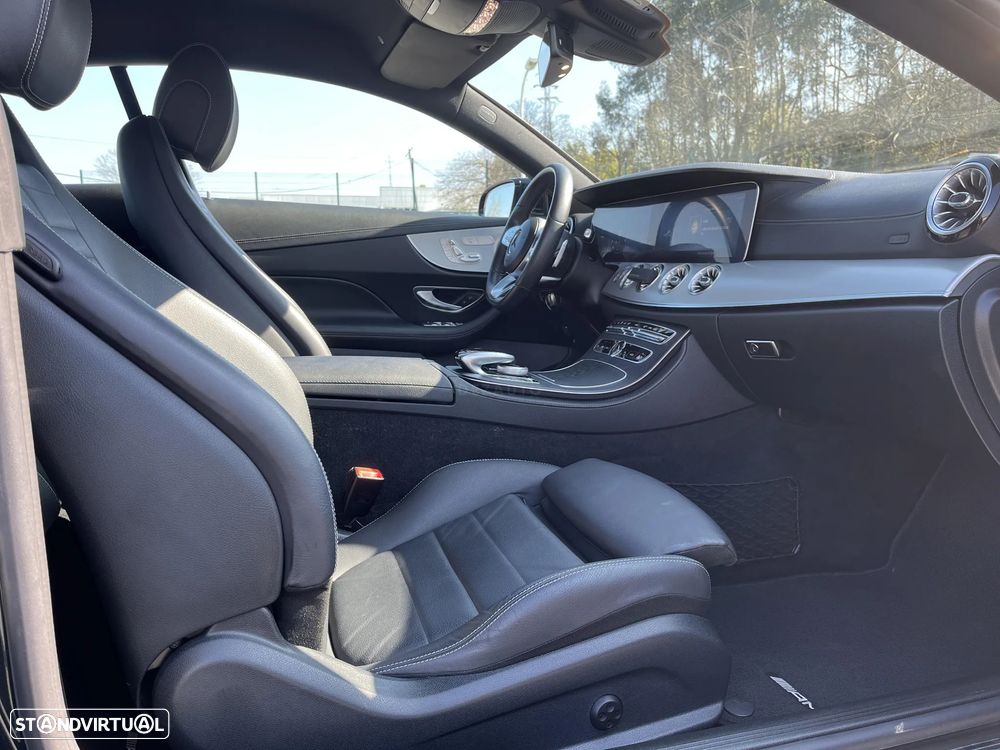 Mercedes-Benz E 300 AMG Line - 8