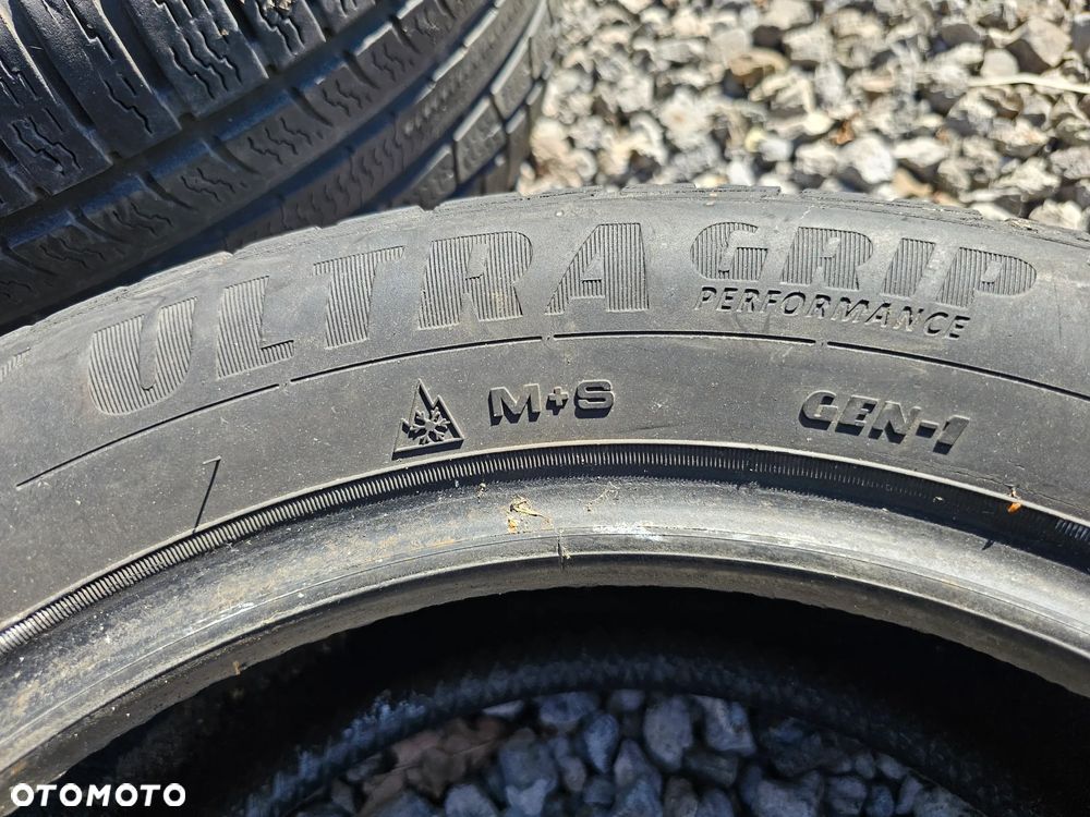 Opona zimowa GOODYEAR 215/55R16 93H UG PERFORMANCE GEN-1 (1szt.) (1x5,5) (DOT: 1x1715) Z542 - 5