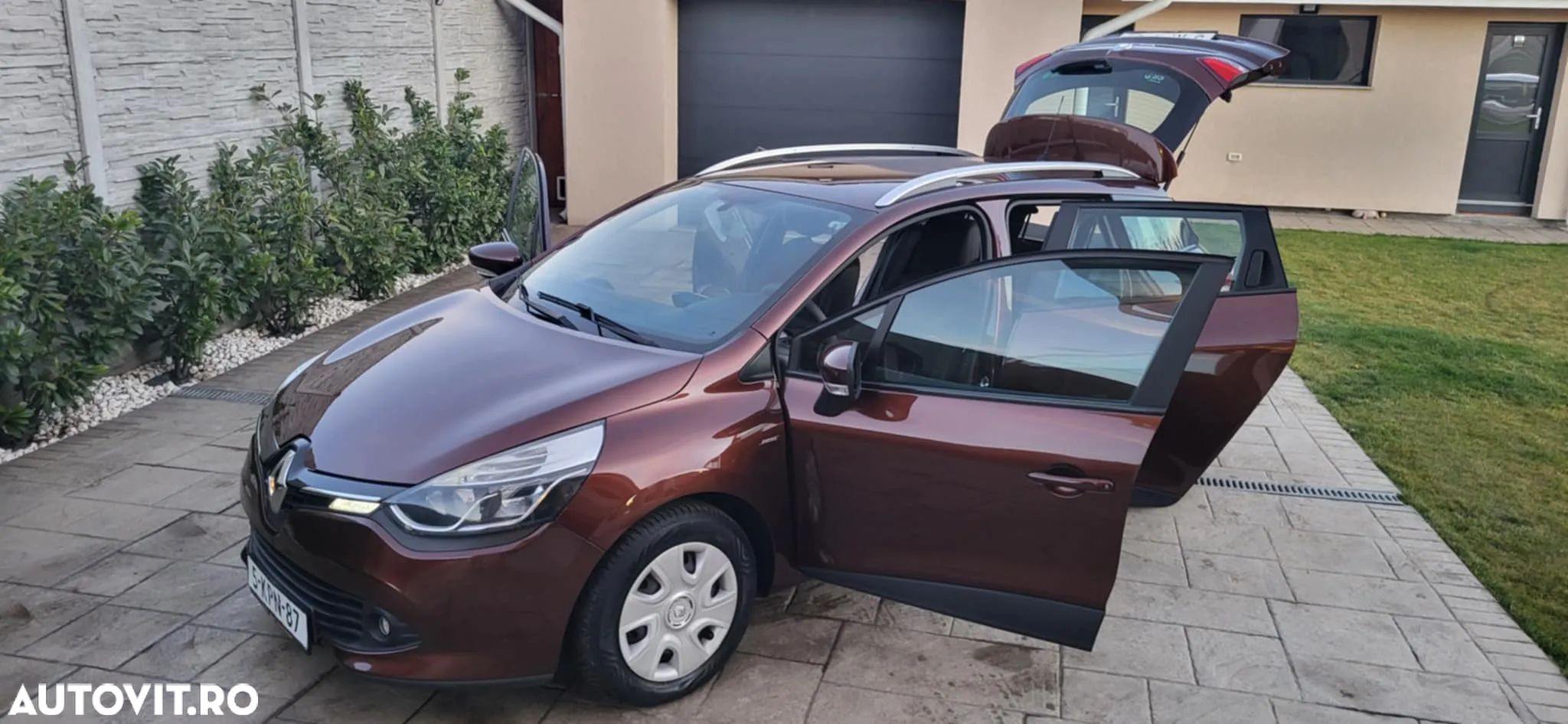 Renault Clio - 1