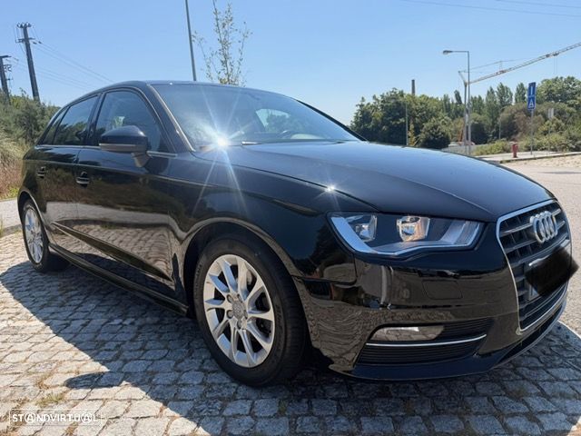 Audi A3 Sportback 1.6 TDI Attraction - 24