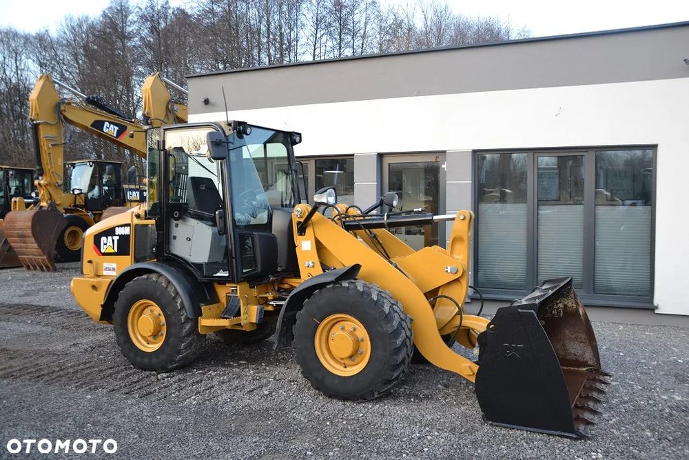 Caterpillar 906 M - 13