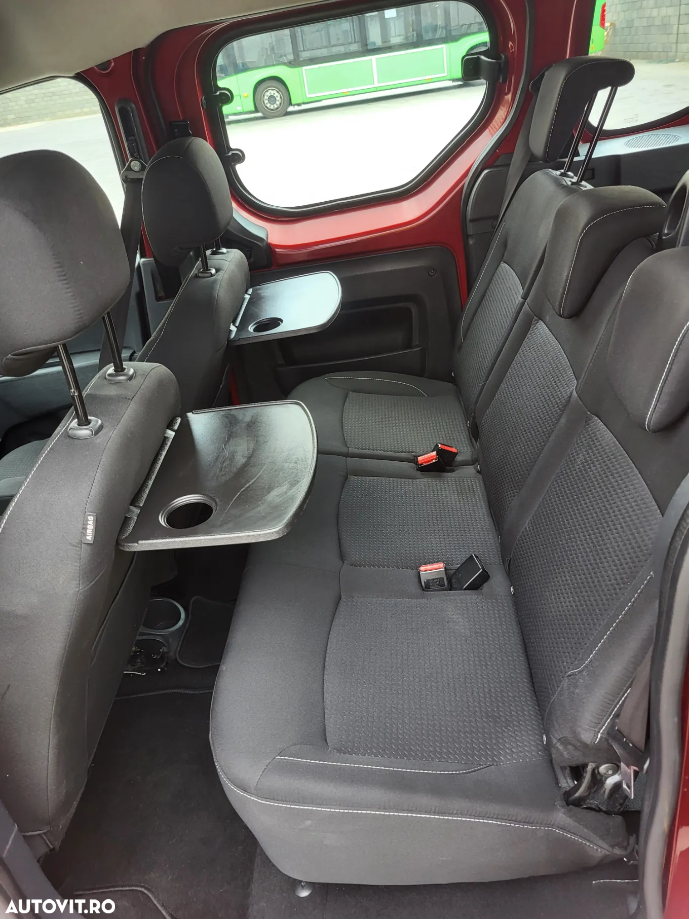 Dacia Dokker TCe 102 GPF Laureate - 22
