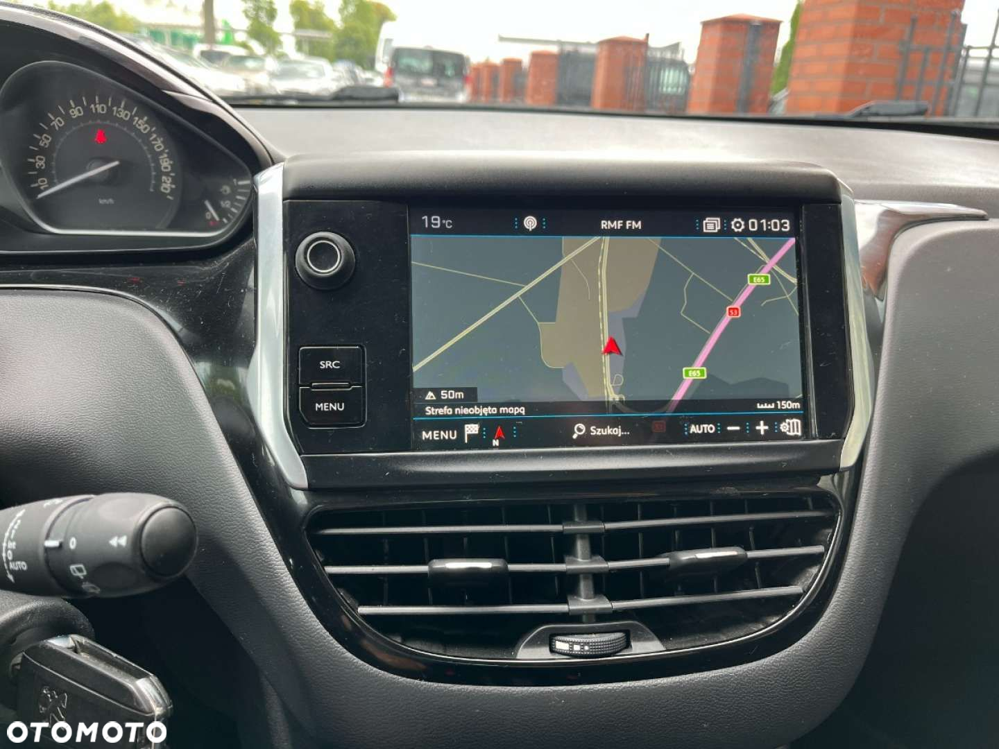 Peugeot 208 PureTech 82 Stop & Start Signature - 10