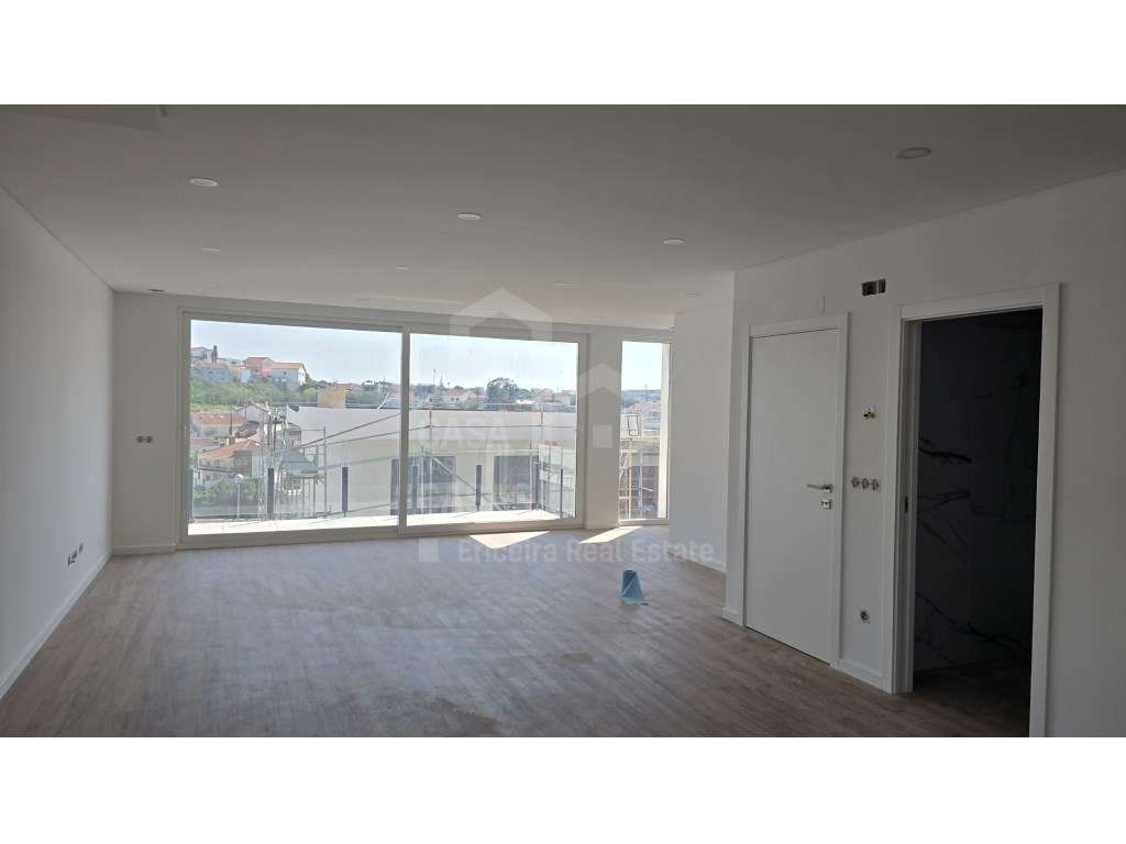 Vende Moradia T3 - Ericeira 1,5 km, A Casa das Casas - Grande imagem: 3/11