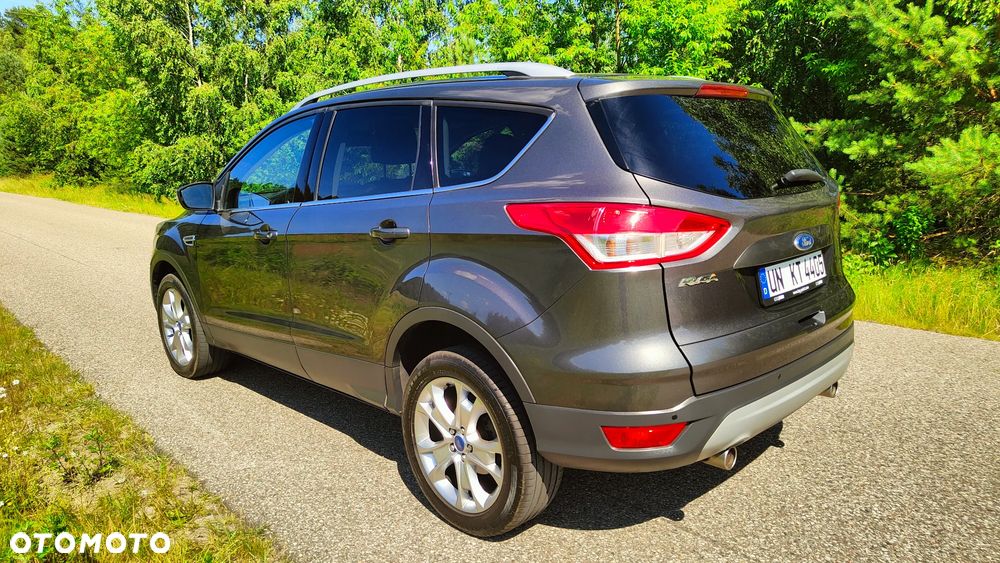 Ford Kuga 2.0 TDCi 4x4 Titanium - 10