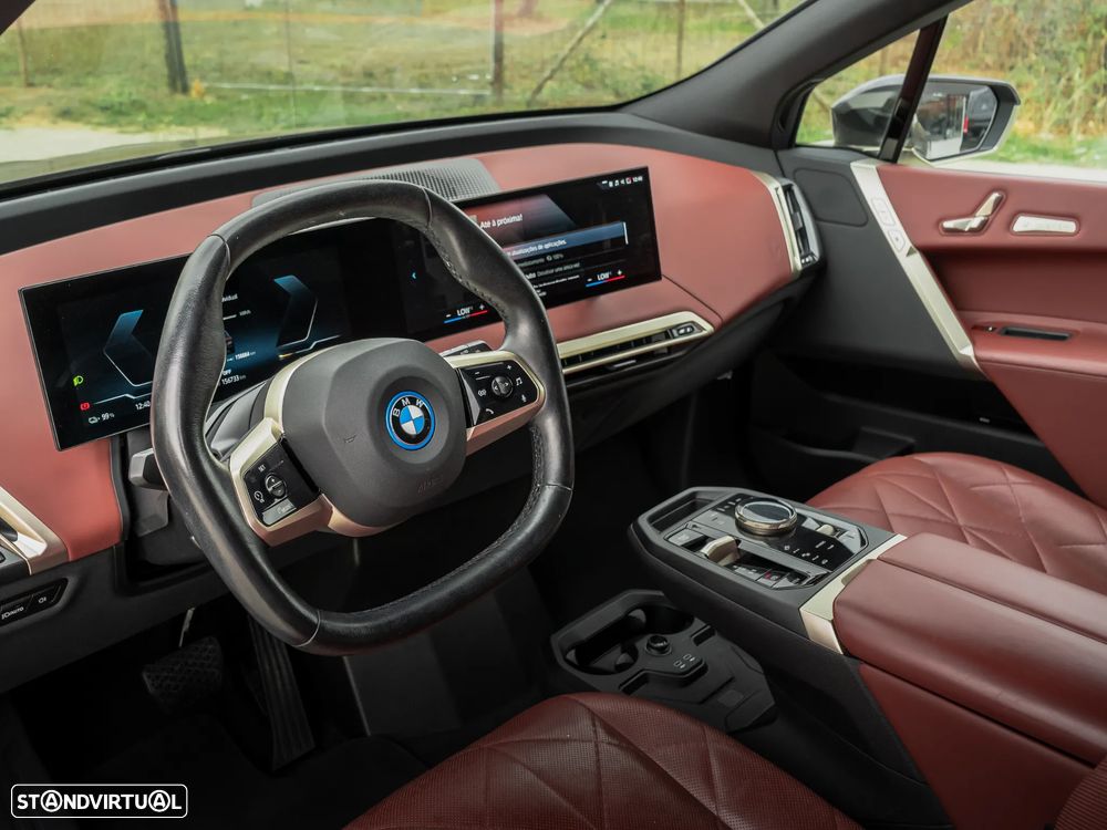 BMW iX xDrive50 - 6