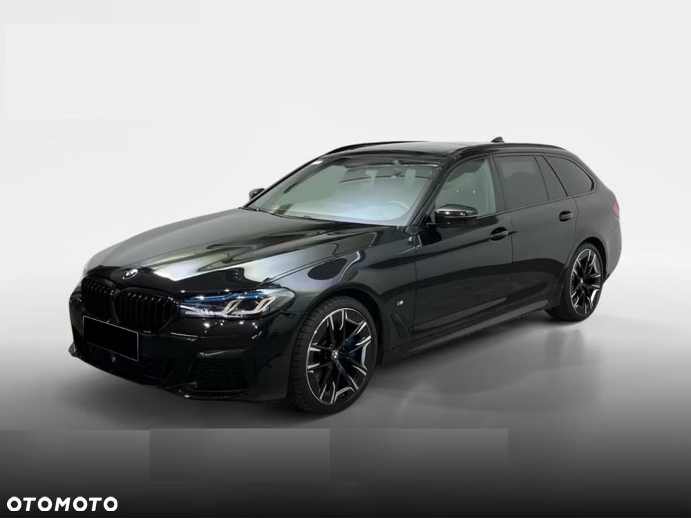 BMW Seria 5 540i xDrive - 2