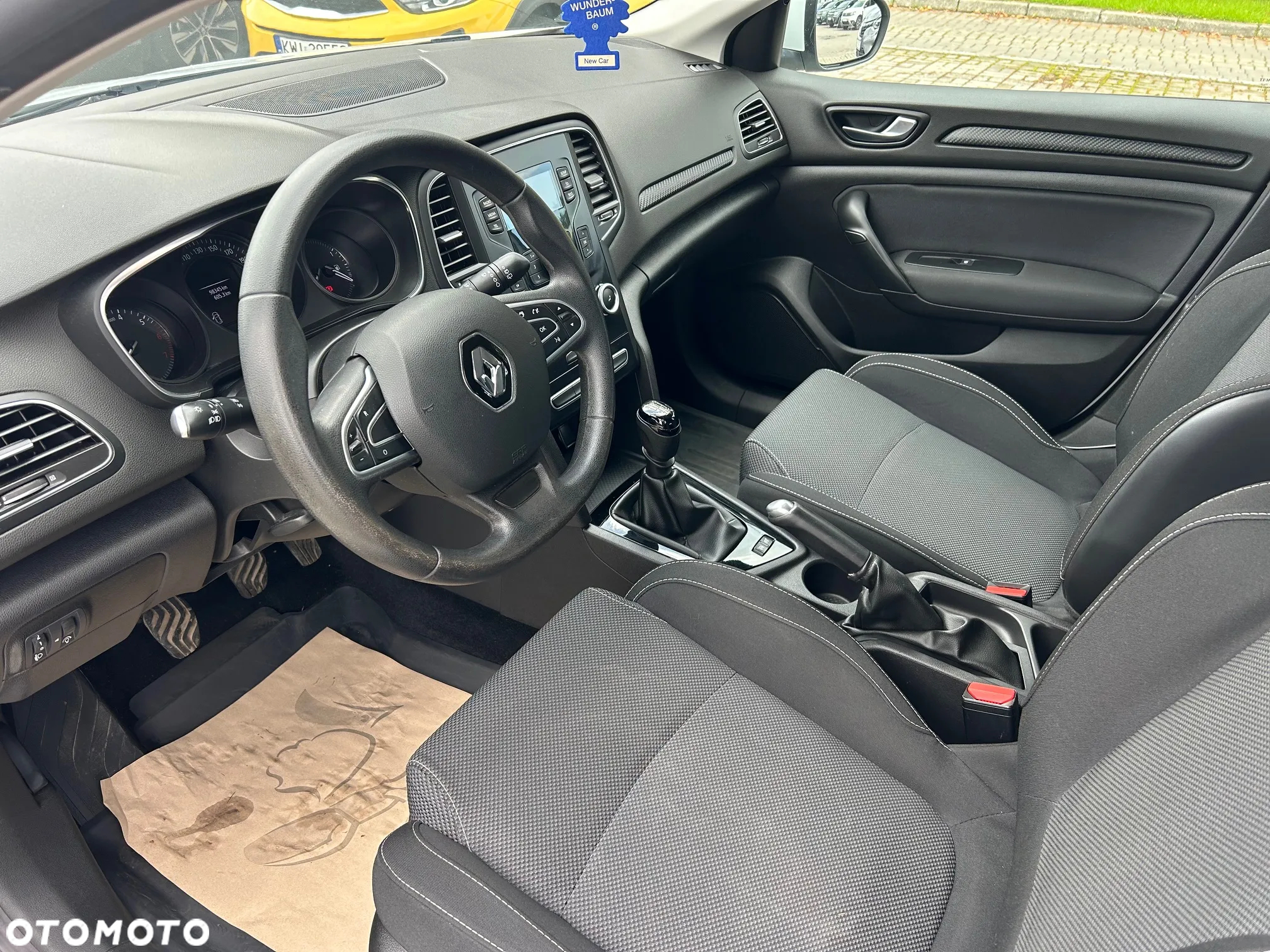 Renault Megane 1.3 TCe FAP Life - 11