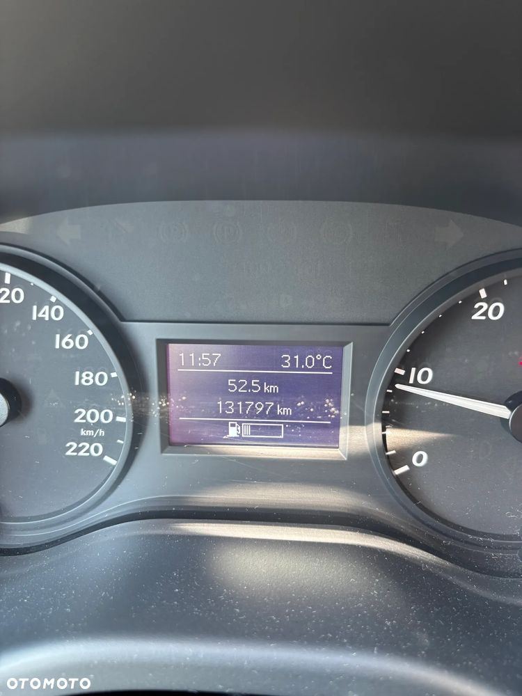 Mercedes-Benz Vito - 10