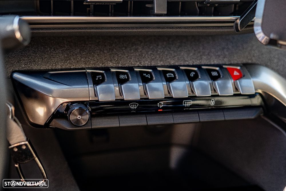 Peugeot 3008 1.5 BlueHDi Allure - 22