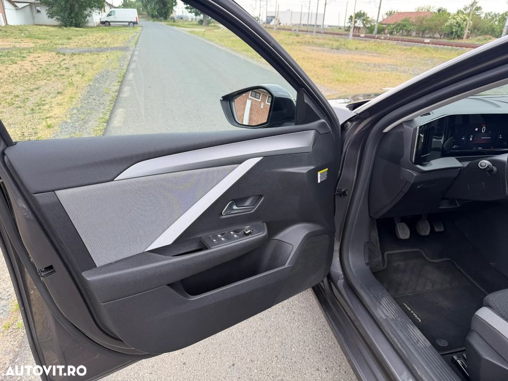 Opel Astra 1.2 Turbo Edition - 18