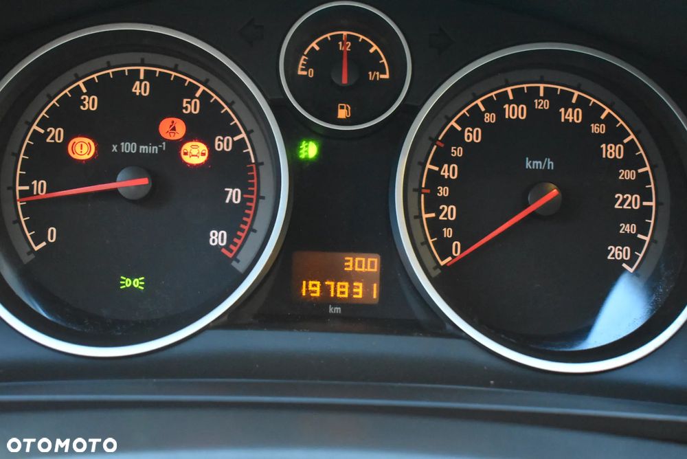Opel Zafira - 30