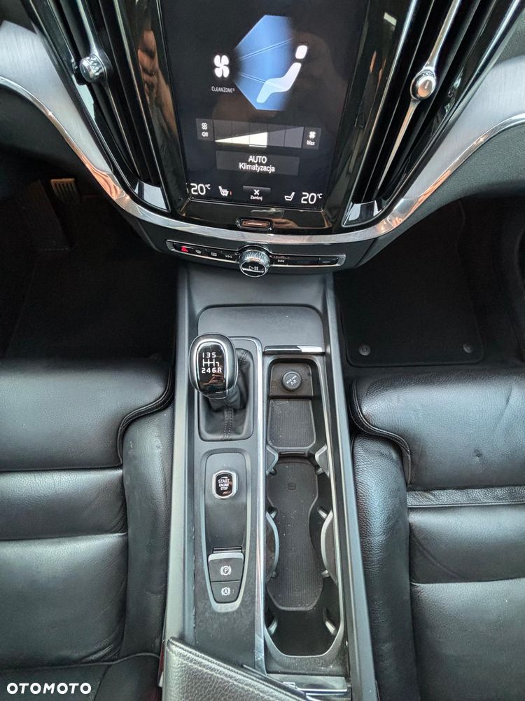 Volvo V60 D3 Drive-E Dynamic Edition (Momentum) - 14