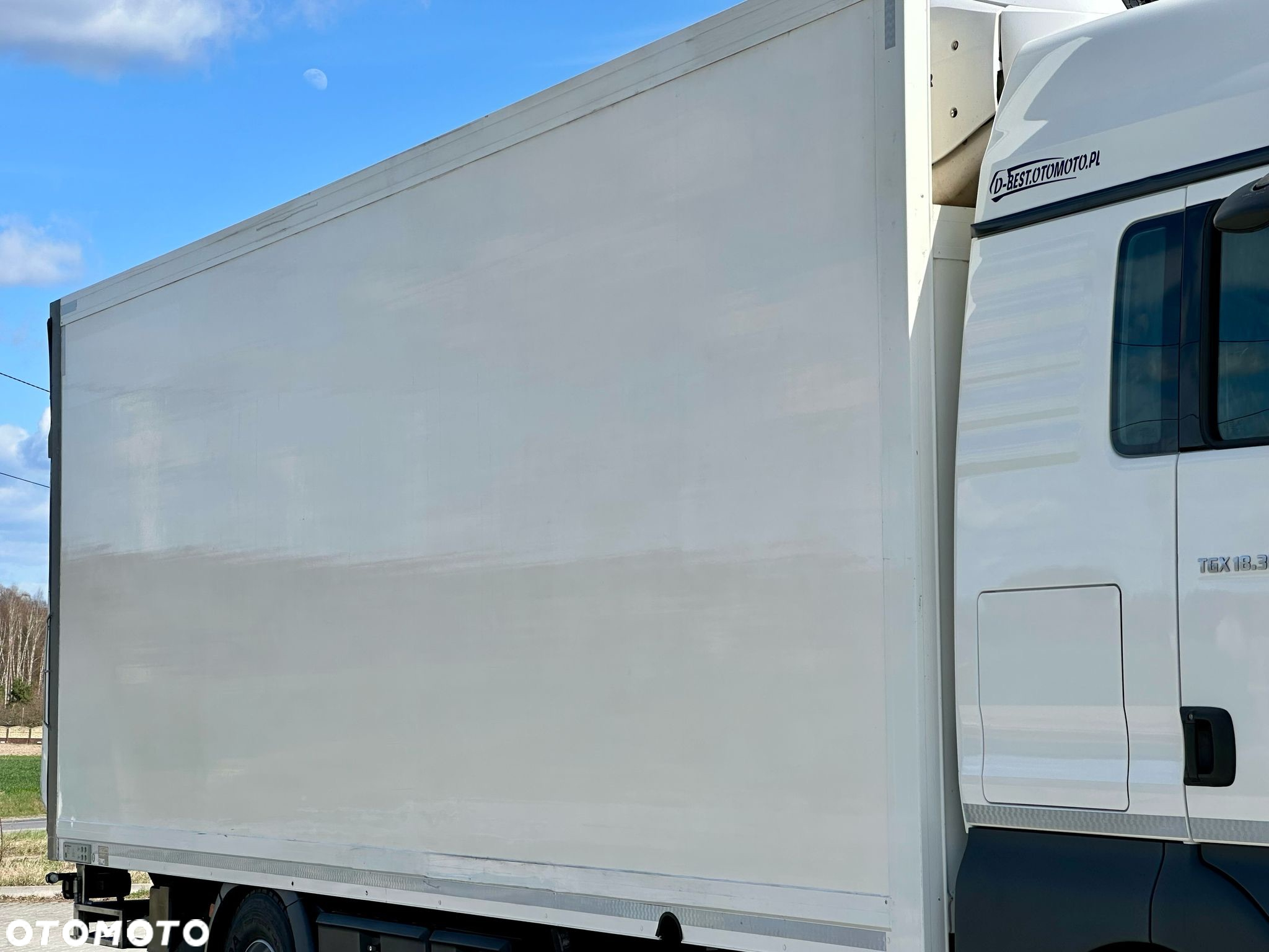 MAN TGX 18.360 / CHŁODNIA / WINDA / AUTOMAT / 19 EUROPALET / THERMO KING / SYPIALKA / SPROWADZONY - 15