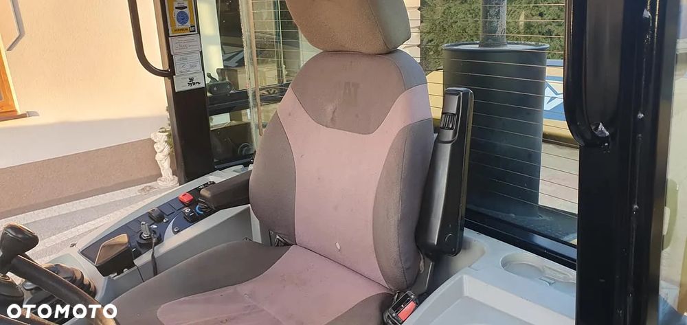 Caterpillar 907H JAK NOWA OKAZJA - 10