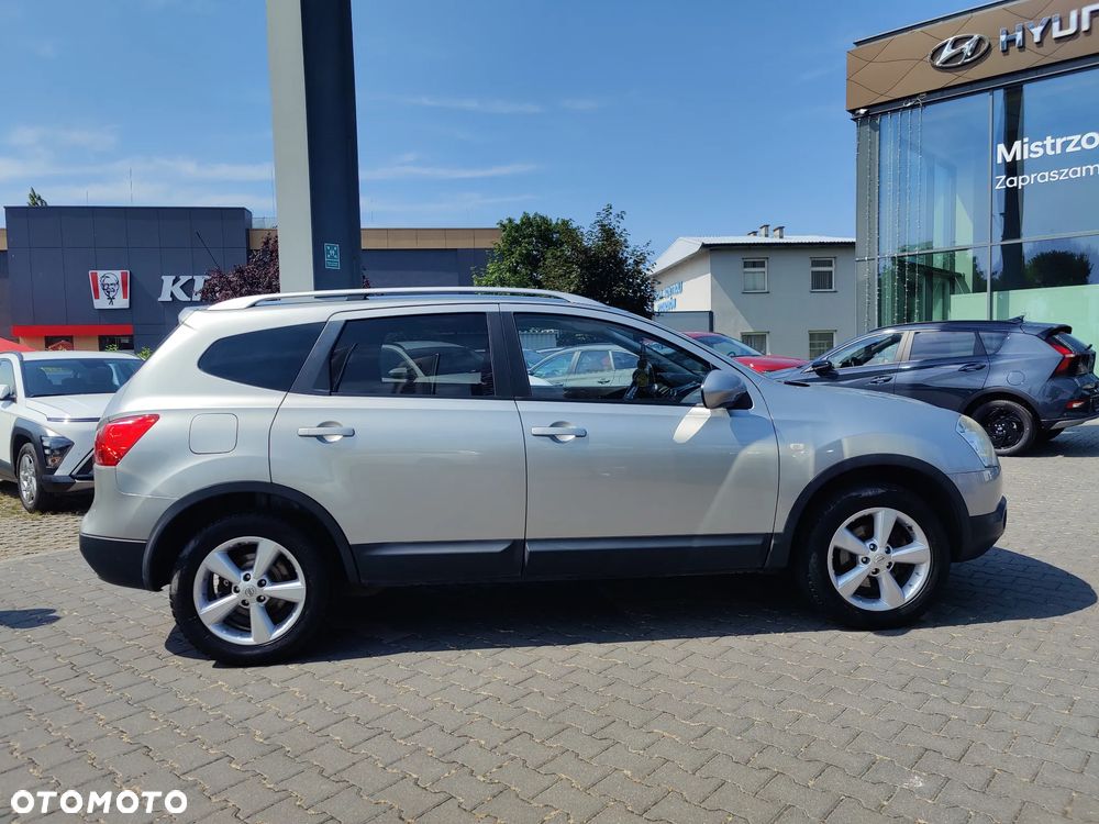 Nissan Qashqai+2 - 7